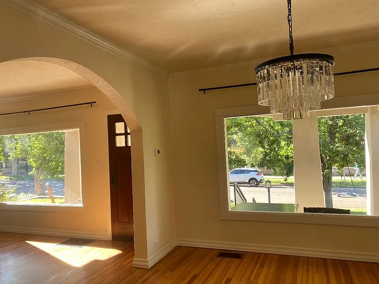 309 E Florida Ave — Photo 6