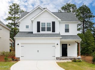 120 Falkirk Ct, Carthage, NC 28327