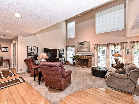 Greatroom with Fireplace