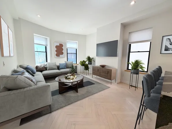 182 Webster St Floor 1, Boston, MA 02128