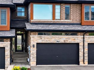 3963 Crown St, Lincoln, ON L3J0T1
