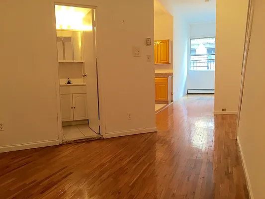 Rented by Mason Real Estate | media 9