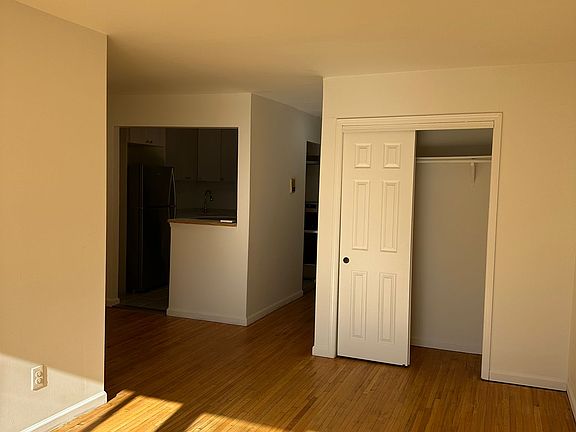 4th image of 7553 113th St