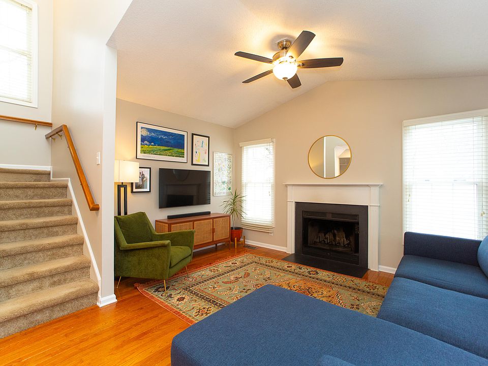 1st image of 100 Highfalls Ct