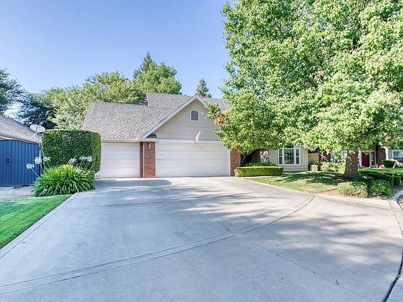 2nd image of 2344 E Chennault Ave