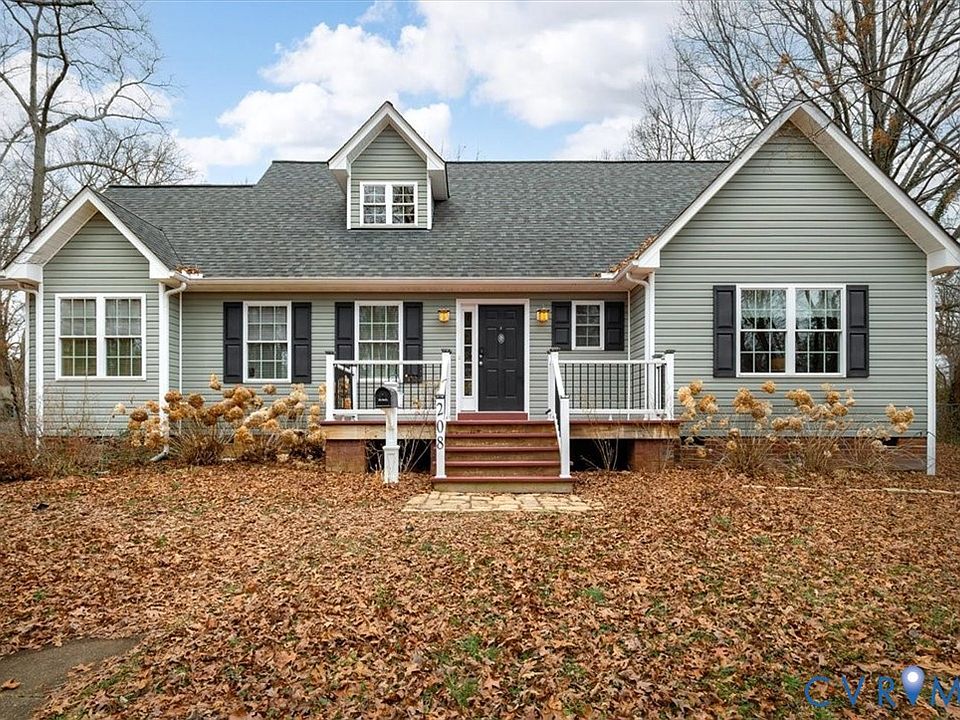 1st image of 208 S Kalmia Ave