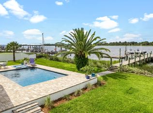 5392 HECKSCHER Drive, Jacksonville, FL 32226