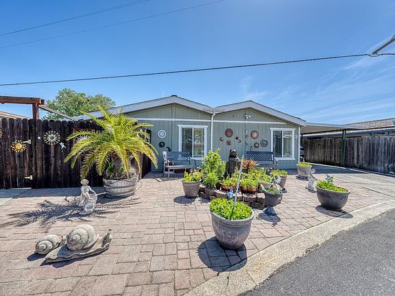 2nd image of 5830 Robin Hill Drive #3