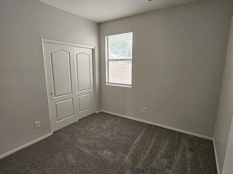 12247 W Grant St — Photo 12