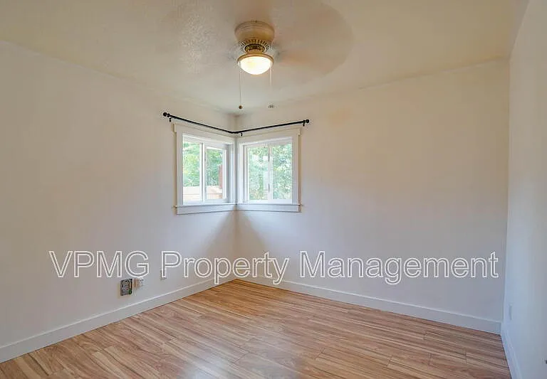 3113 Yeoman Ave — Photo 13