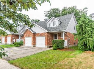 426 Downsview Pl, Waterloo, ON N2K 3T9