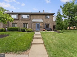 700 Ardmore Ave APT 614, Ardmore, PA 19003