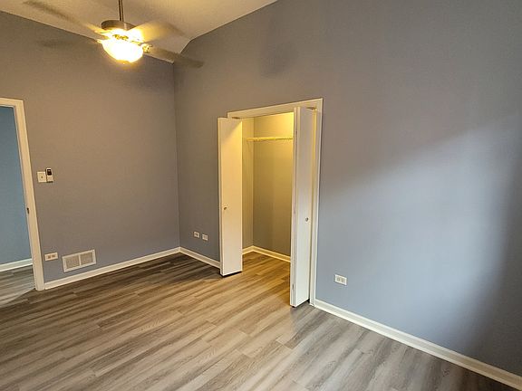5th image of 2719 W Polk St Unit 3