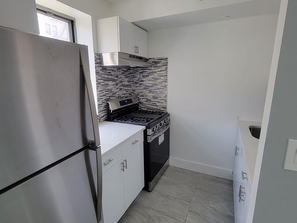2nd image of 1516 Sedgwick Ave #7B