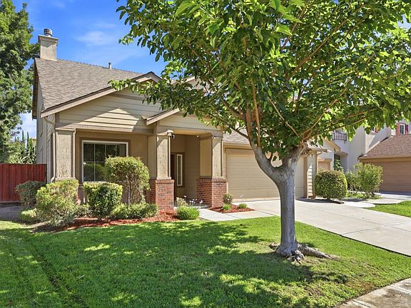 4th image of 691 Tulare Ct
