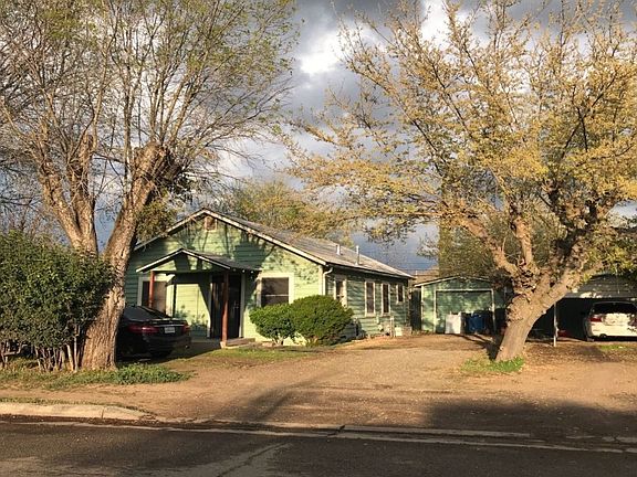 2nd image of 2052 Beachwood Dr