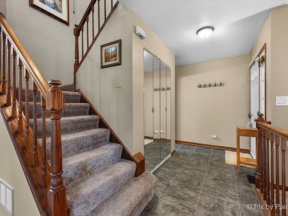 4th image of 2116 Glasgow Ct