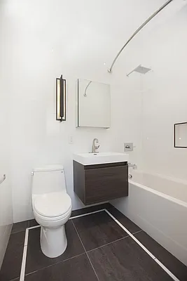 Rented by REAL New York | media 6