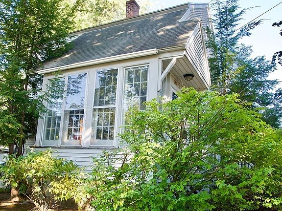 3rd image of 383 North St