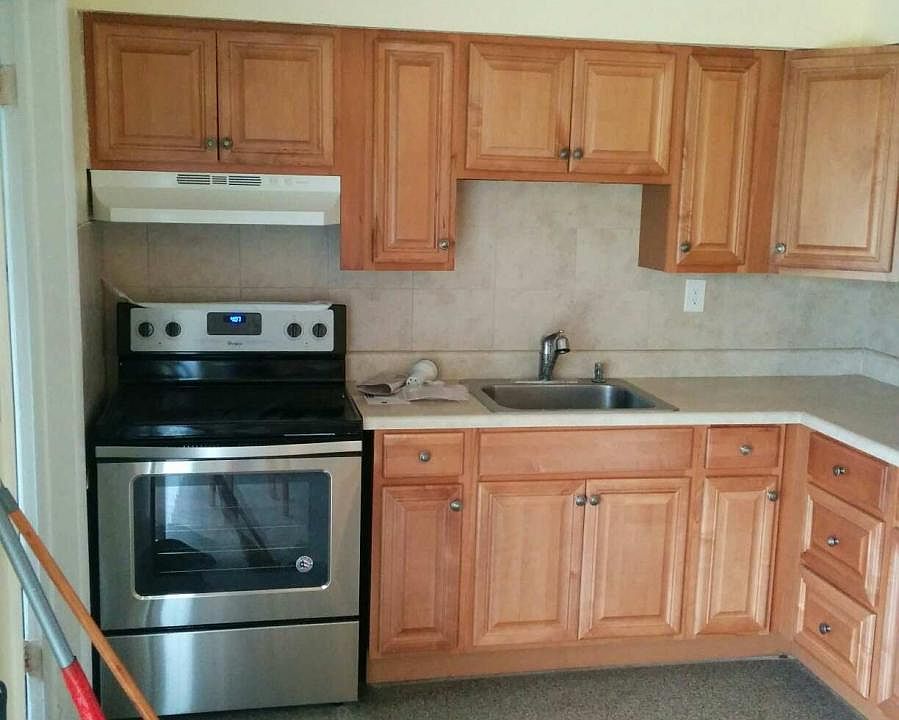 brand new stainess stove. smooth top