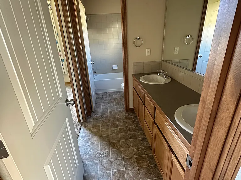 4479 Bragg Ln — Photo 10