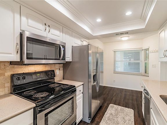 5th image of 5849 Park St N APT 401