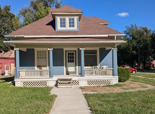702 Sylvan St, Emporia, KS 66801