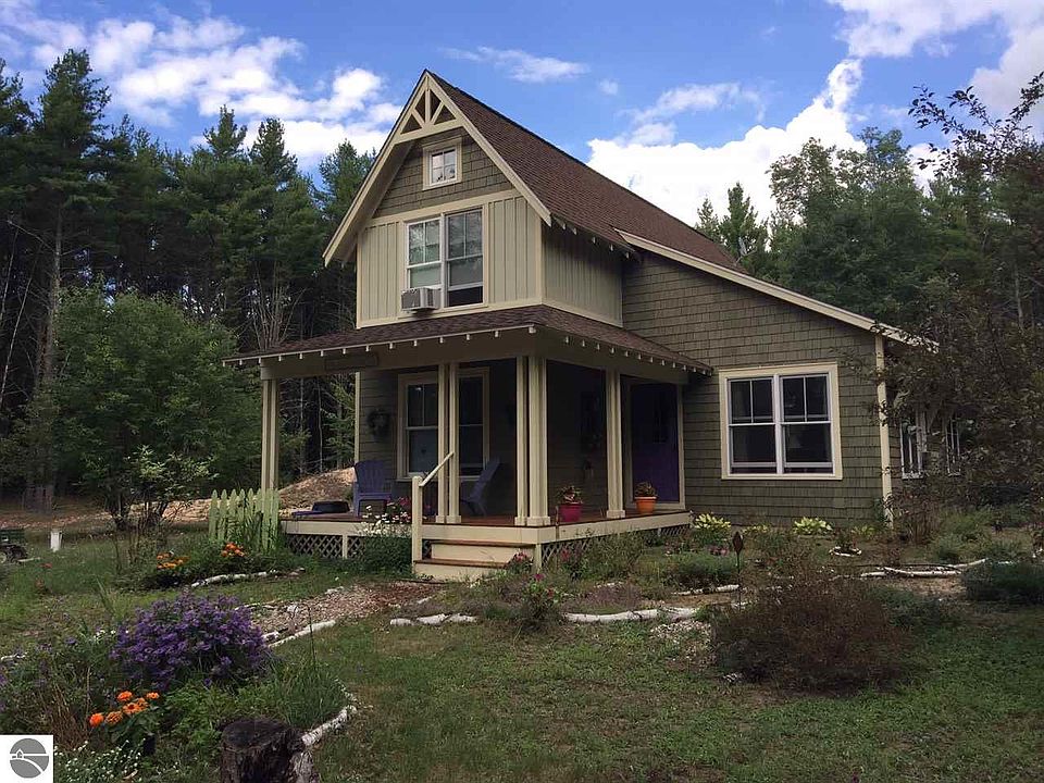 2nd image of 9822 W Windsong Dr