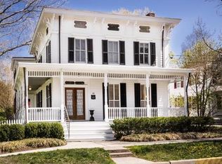 39 S Main St, Cranbury, NJ 08512