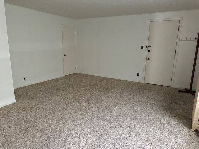 1st image of 109 N Iowa St #1