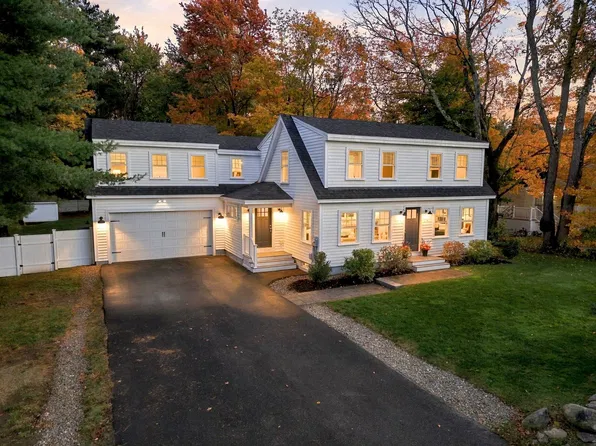 378 Wallis Road, Rye, NH 03870