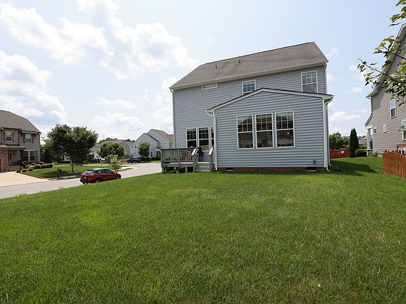 4th image of 8850 Ringview Dr