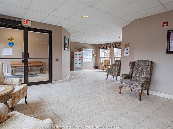4th image of 5995 Ellis St #117