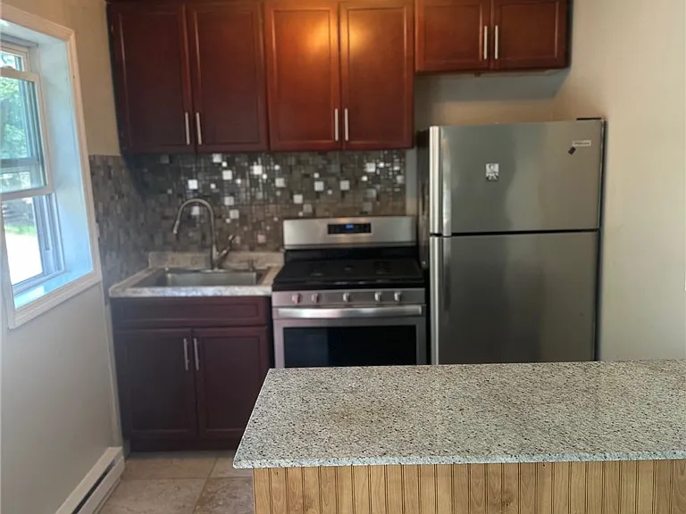 49 Lowerre Ln — Photo 2