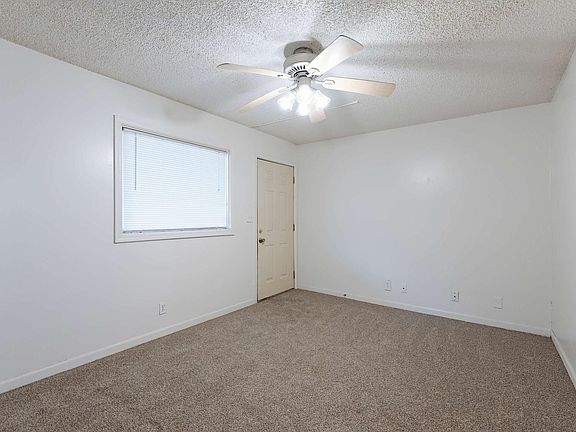2nd image of 922 C St #2X1