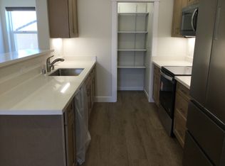 4572 Sargent Ave, Castro Valley, CA 94546