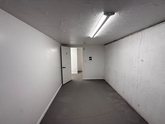 2nd image of 130 James St #2
