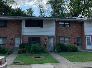 2847 Lake Shore Pl, Dayton, OH