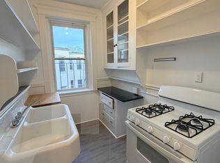 72 Kirkland St APT 1, Cambridge, MA 02138