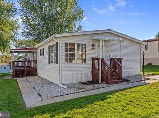 207 Greyfield Dr, Lancaster, PA