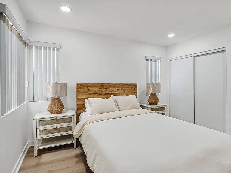 572 Macbrey Dr — Photo 15