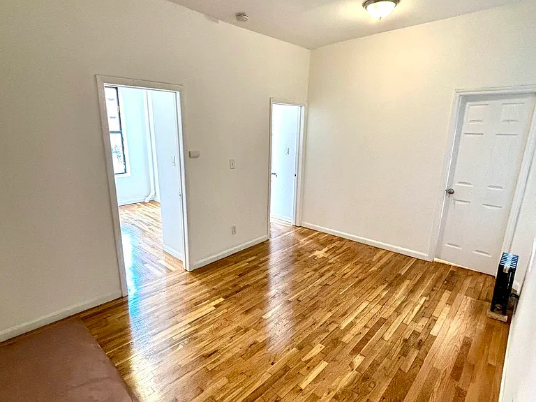 11 Avenue D #13 — Photo 1