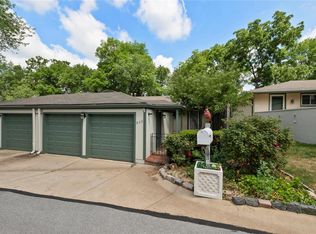 829 Knickerbacker Dr, Manchester, MO 63021