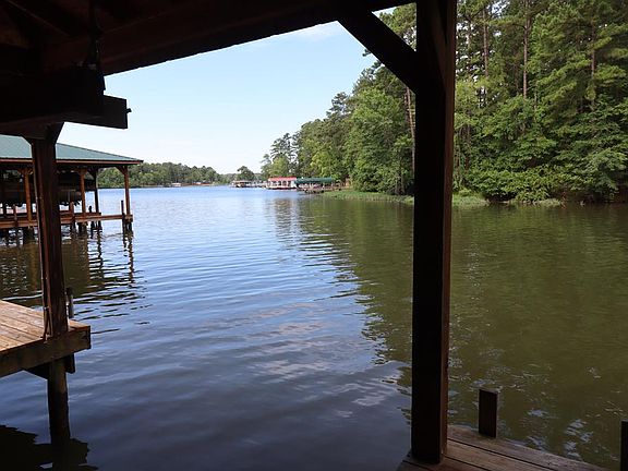 2nd image of 849 Pine Lake Dr