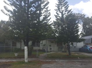 15470 Hayes Ln, Homestead, FL 33033