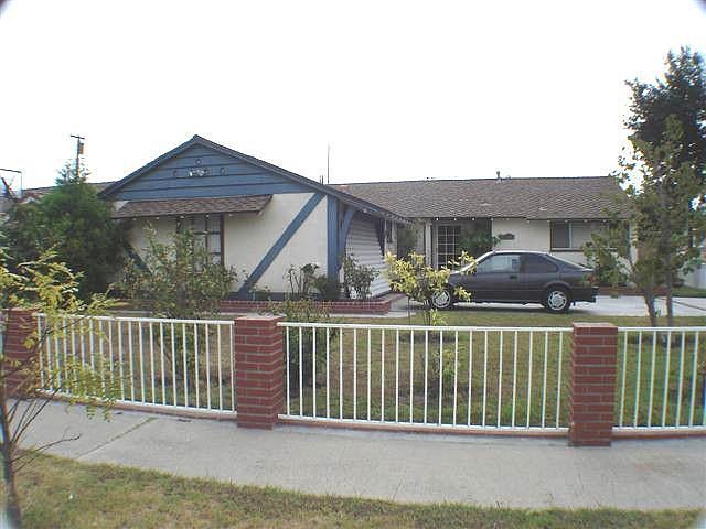 1st image of 7203 Van Buren Way