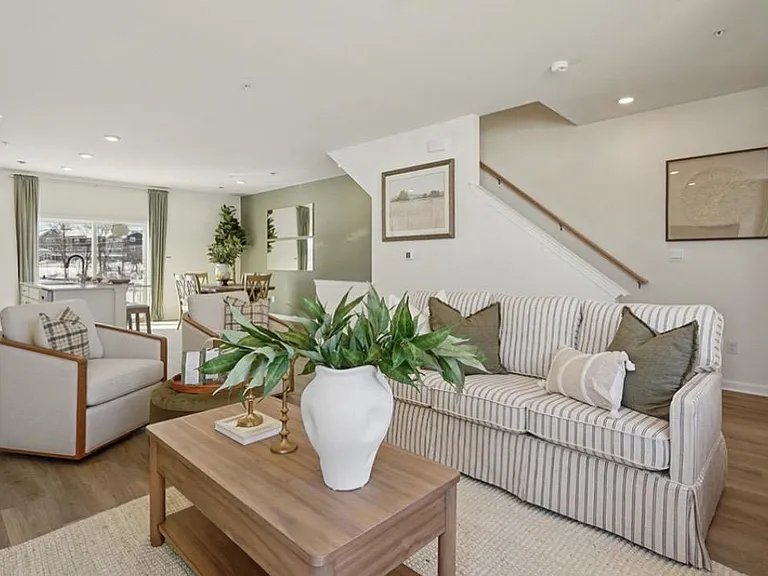 111 Spenser Way — Photo 8
