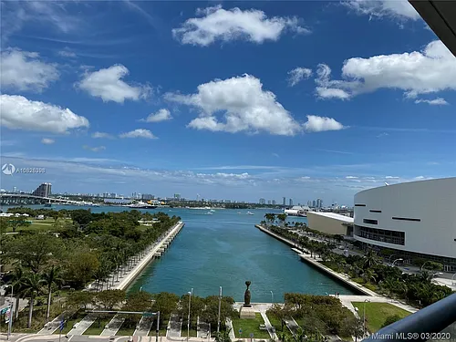 888 Biscayne Blvd #A91 Photo 1