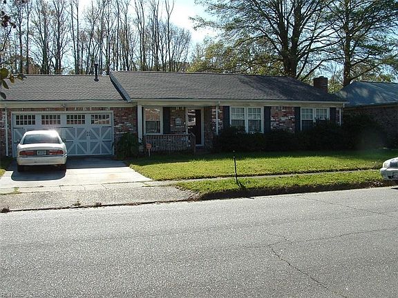 2nd image of 5833 Hartwick Dr