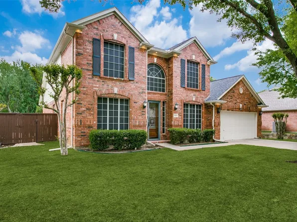 1330 Clear Creek Dr, Lewisville, TX 75067